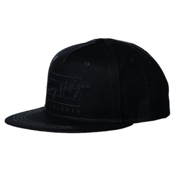 Gorra Tommy Hilfiger plana, color negra. Online Hot Sale