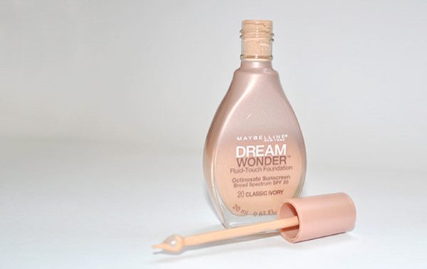 Base Liquida Dream Wonder de Maybelline Fashion