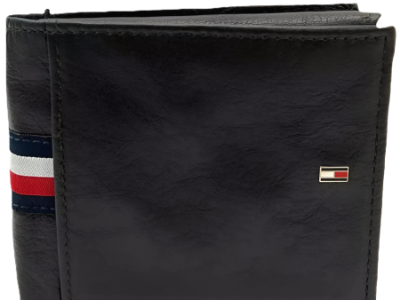 Billetera Tommy Hilfiger color marrón oscuro on Sale