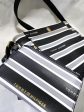 Tommy Hilfiger Antonella II-Crossbody negro con rayas plomas y blancas Discount